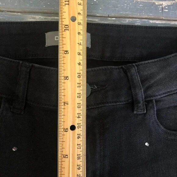 DL1961 Emma Low Rise Skinny Jeans in Kershaw Size 25 Black with Bling - Picture 7 of 11